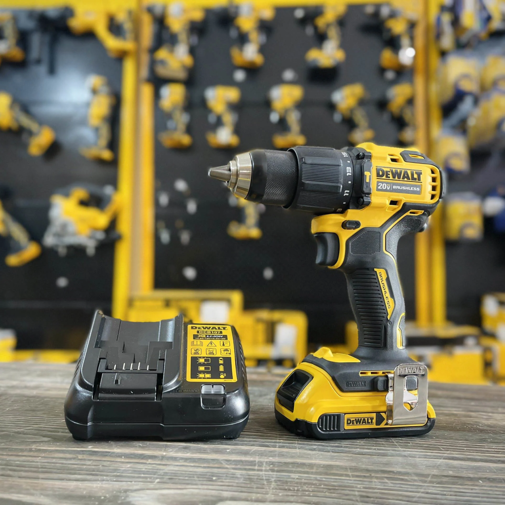 Cách sử dụng máy khoan dùng pin  Dewalt