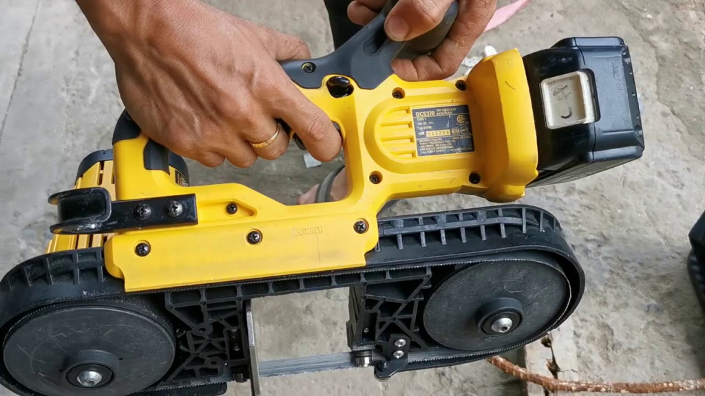 Dewalt Đưa Công Nghệ Cưa Vòng Lên Một Tầm Cao Mới