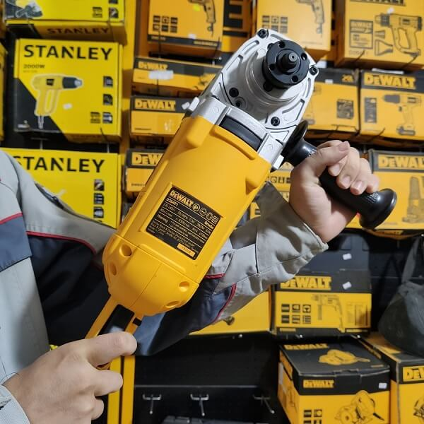 Hiệu Suất Đáng Tin Cậy: Máy mài góc DeWalt D28490