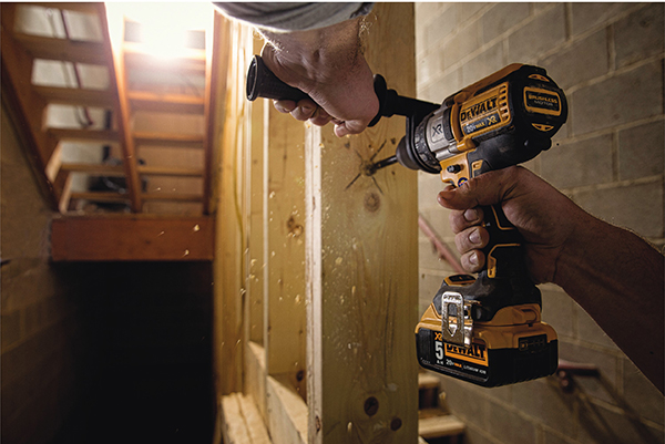 Hiệu Suất Tối Đa: Dewalt DCD991P2 và Công Nghệ Tiên Tiến Đem Lại Sự Khác Biệt