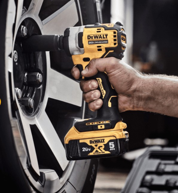 Thiết kế nhỏ gọn và tiện dụng: Sử dụng dễ dàng ở mọi không gian với Dewalt DCF850P2-KR