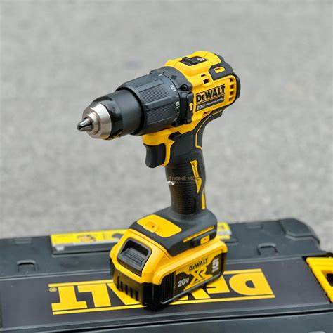 Dewalt DCD709P2: Người bạn đồng hành lý tưởng cho các DIYer và chuyên gia